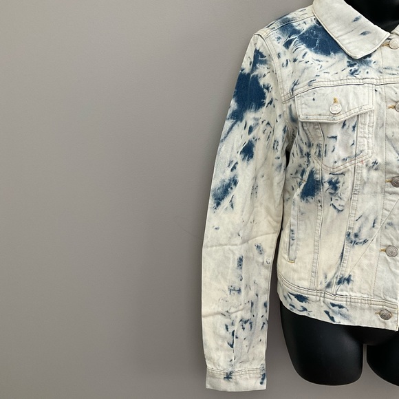 Free People, tie-dye jean jacket - Picture 4 of 14